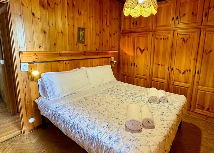 View Кемпинг Дервио